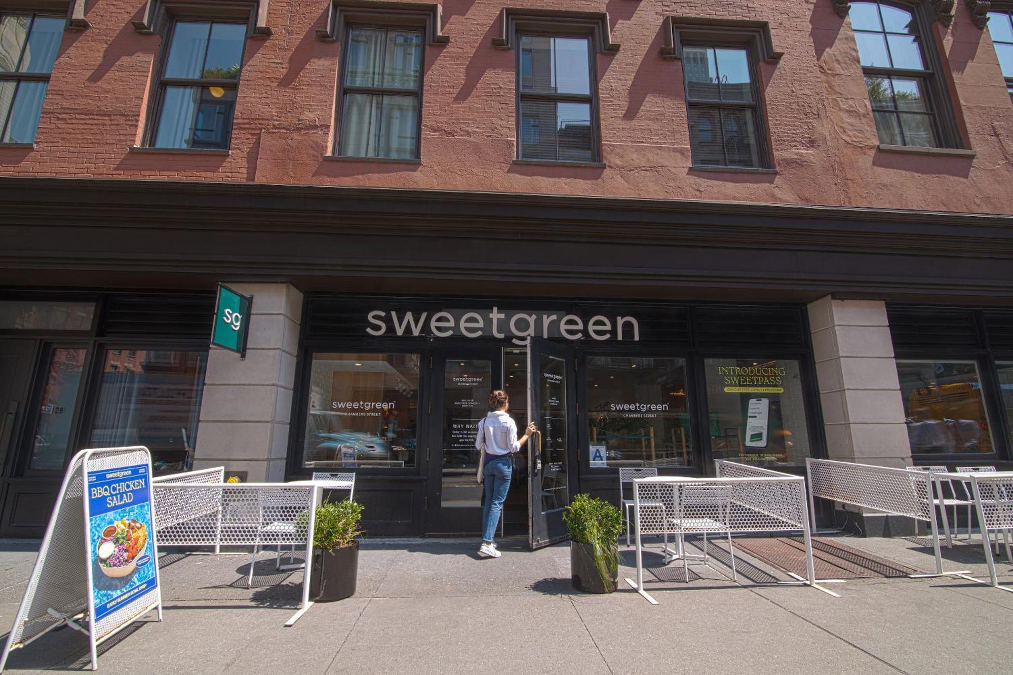 The Frederick Hotel Tribeca New York Exterior photo Sweetgreen in New York City