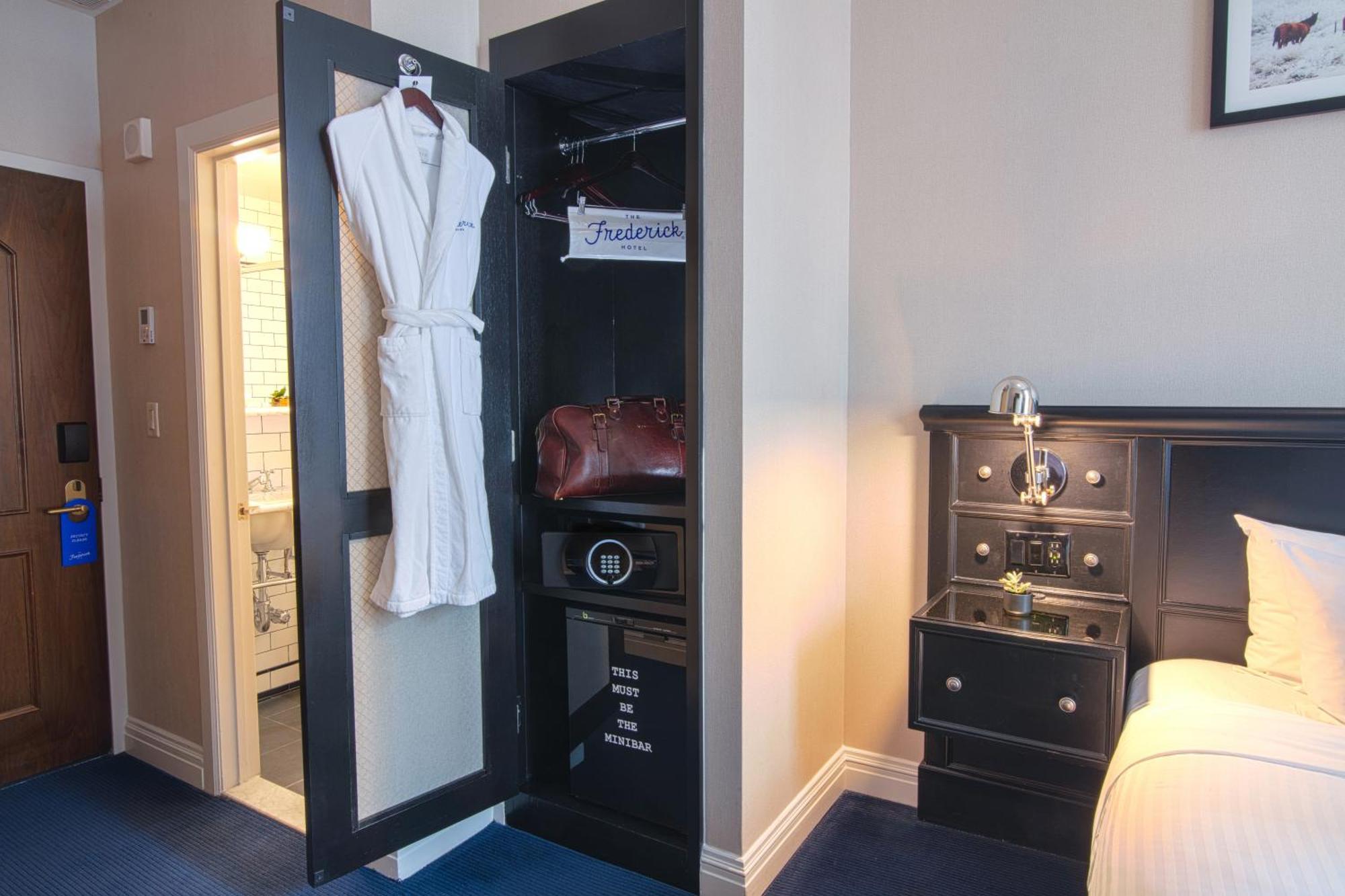 The Frederick Hotel Tribeca New York Room photo A room at the hotel