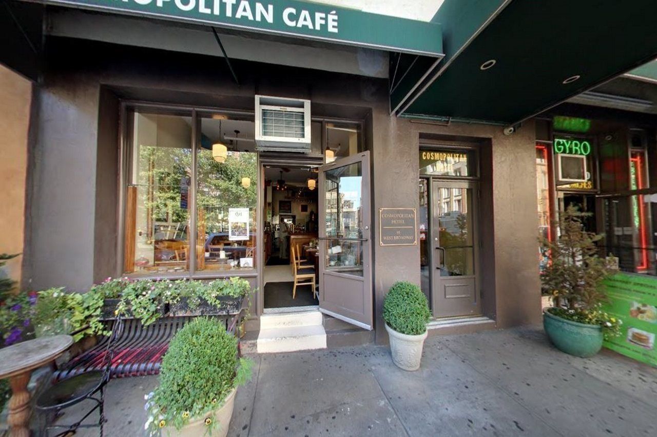 The Frederick Hotel Tribeca New York Exterior photo The Metropolitan Cafe